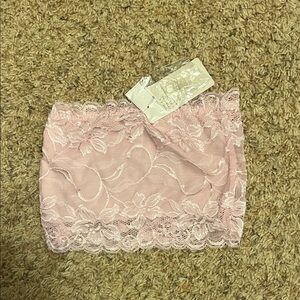 ❤️4/$10 Elegant Pink Lace Bandeau